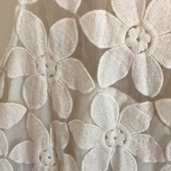 altar’d state floral dress, size large - Picture 4 of 8